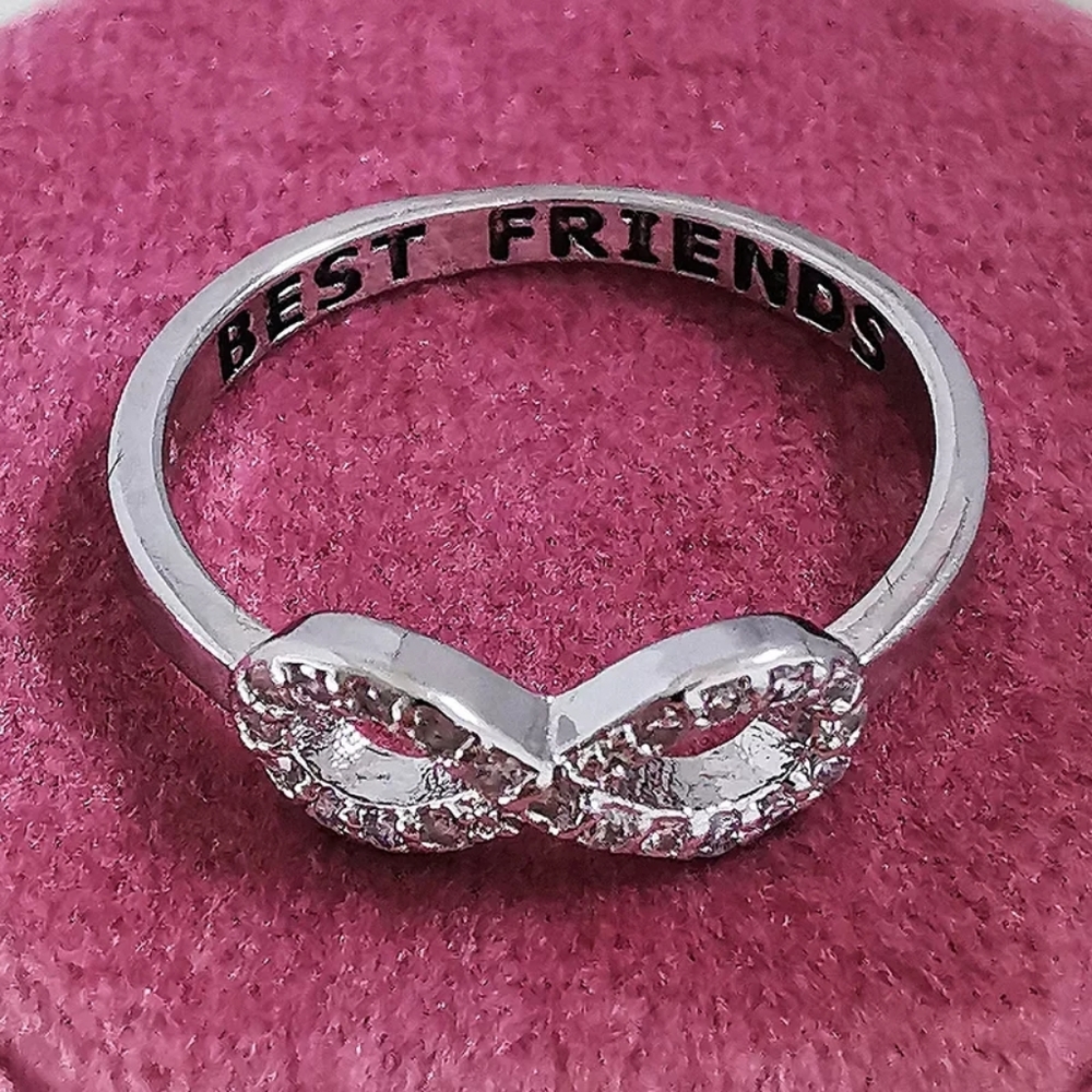 Best Friends Eternity Ring - Picture 4 of 4